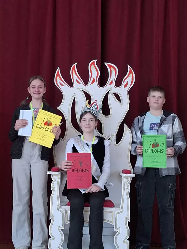 1.vieta - Elīna Frīdenberga, 2.vieta - Mia Vītola, 3.vieta - Elejas vsk.skolēns