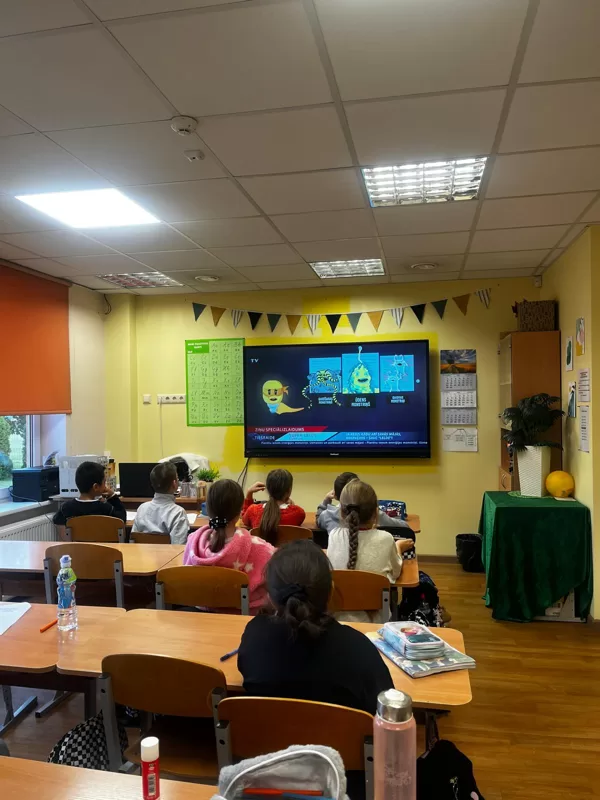 Ilgtspēja -  video "Uzveic enerģijas monstriņus" (3.klase)